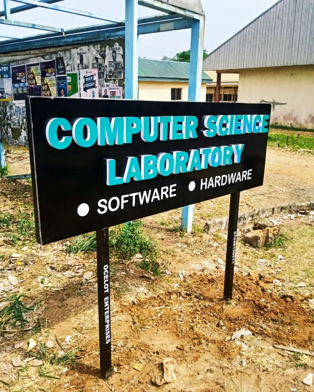 Outdoor post sign